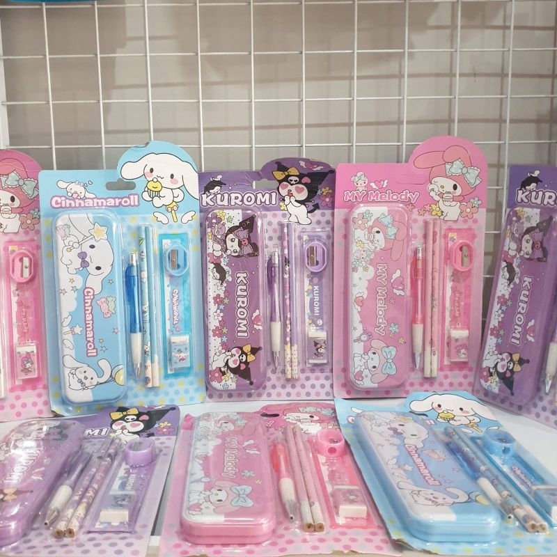 

Qreinashop Set alat tulis karakter s4nrio isi 7pcs / set tempat pensil sanrio karakter kur0mi my mel0dy cinnam0r0l