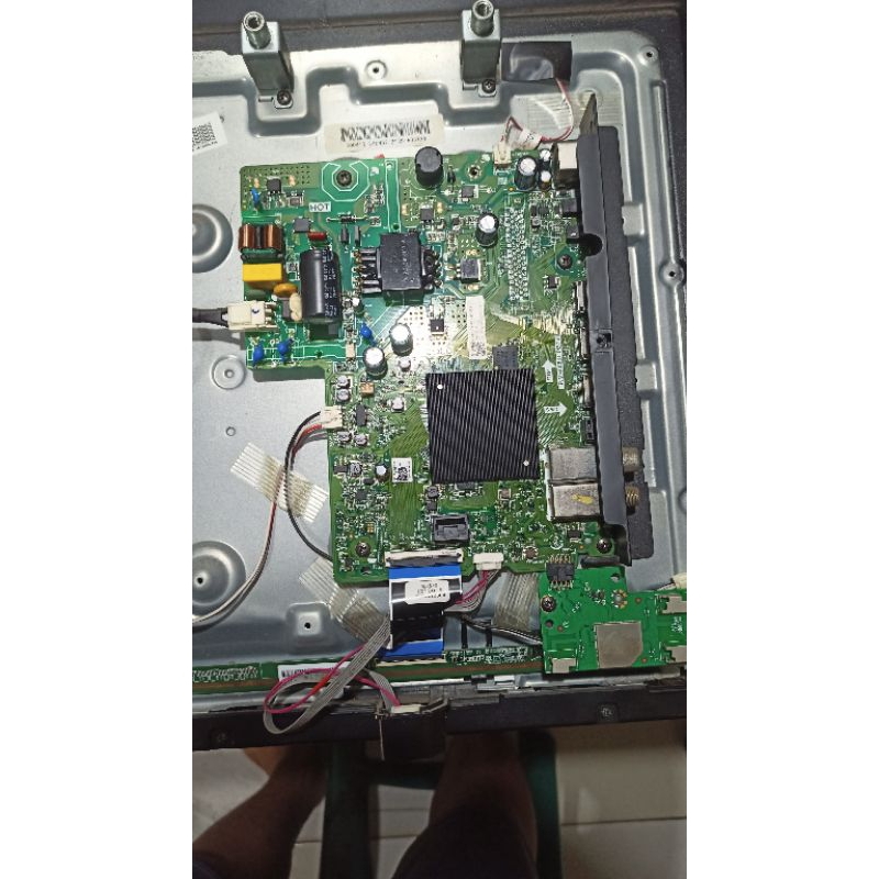 mainboard Toshiba smart tv 32 inch