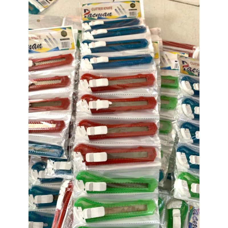 

Cutter knife pecman/pisau cutter 1 lusin