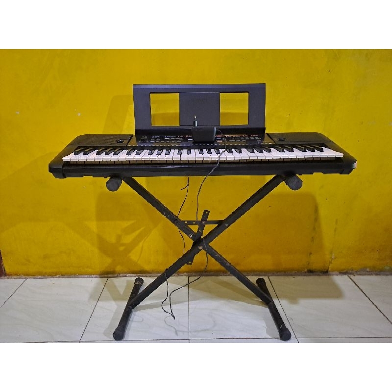 YAMAHA PSR E263