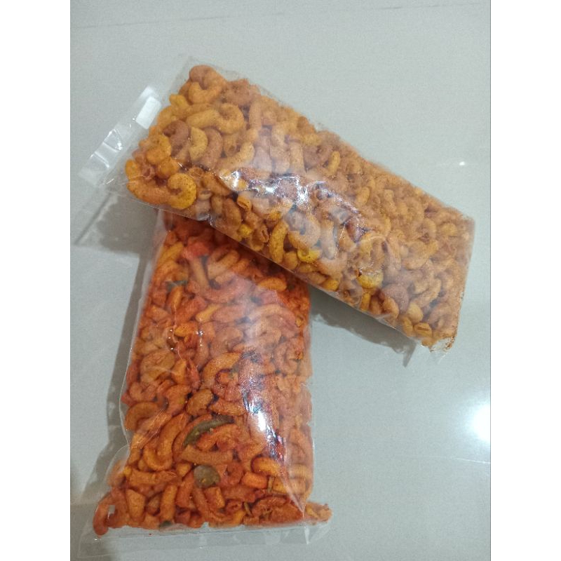 

makaroni balado daun jeruk renyah enak murah