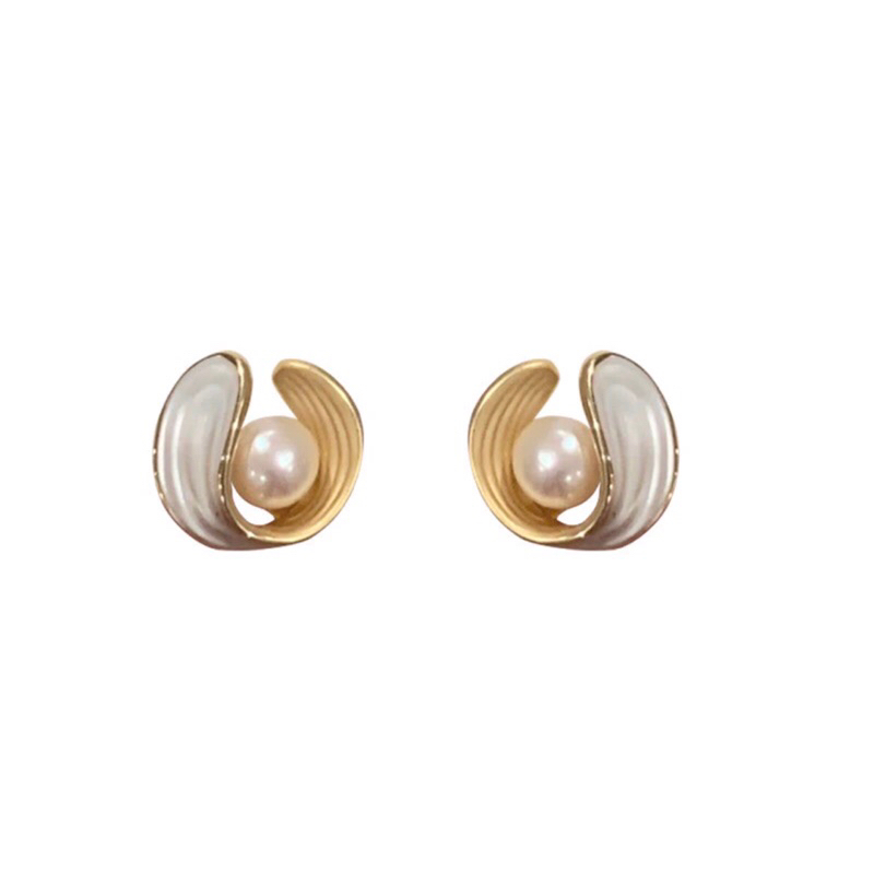 RINC - Anting Wanita Model Keong Mutiara / silver 925 / enamel putih / anting kebaya / fashion earri