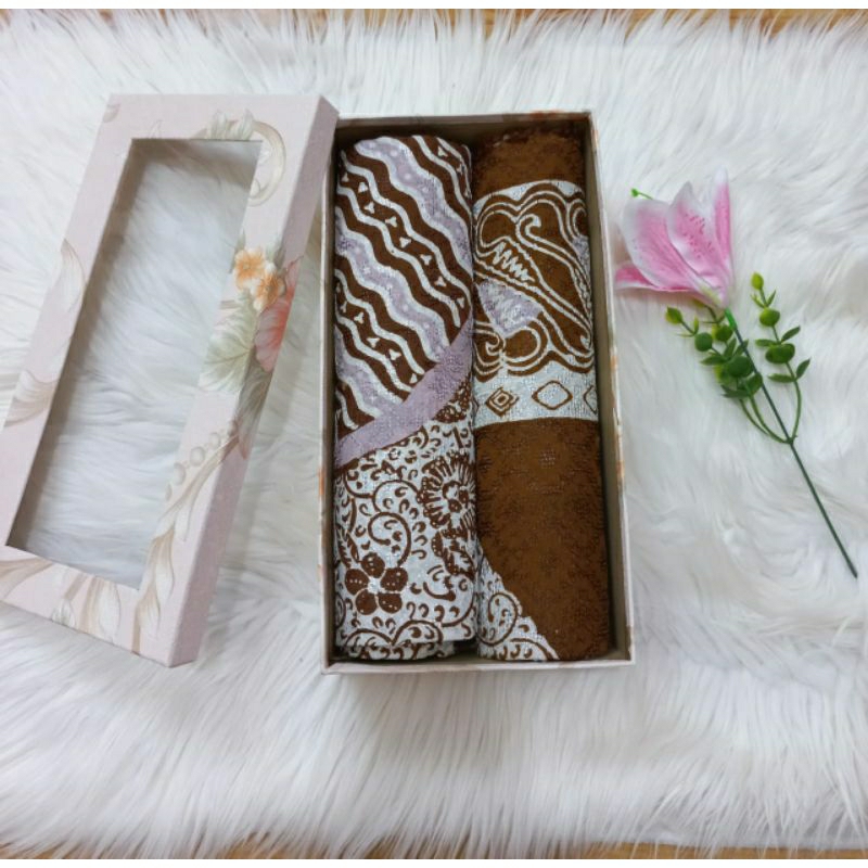 KAIN BATIK VISCOSE/BAHAN BATIK VISCOSE/SET BATIK VISCOSES/HAMPERS KAIN BATIK/SOUVENIR BATIK