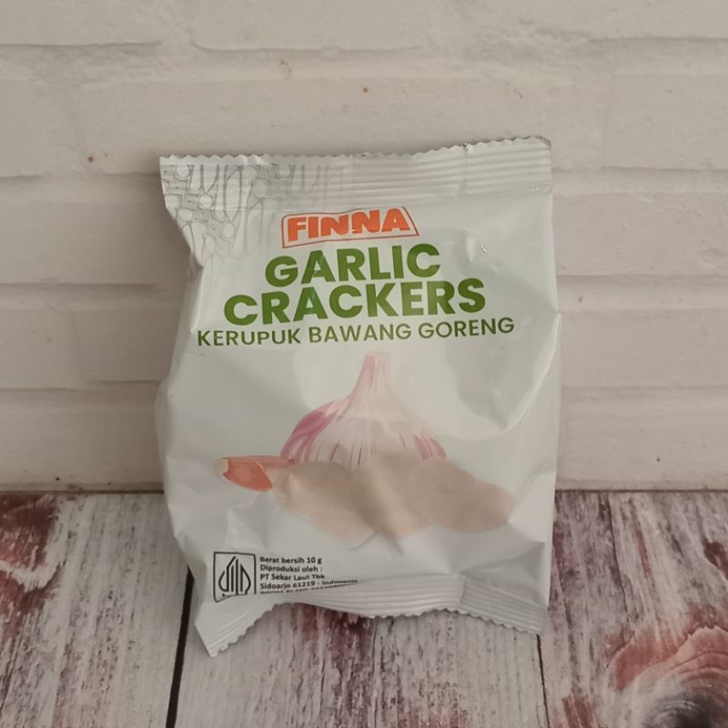 

Kerupuk krupuk bawang garlic matang finna fina 10gr 10 gram sachet buat catering snack nasi box