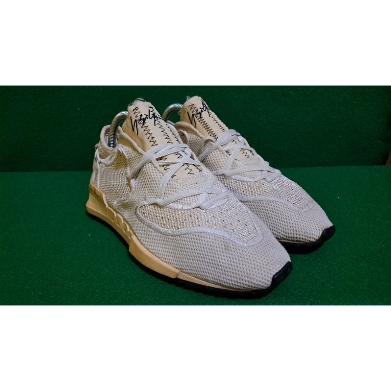 Sepatu sneakers Y3 yoshi yamamoto
