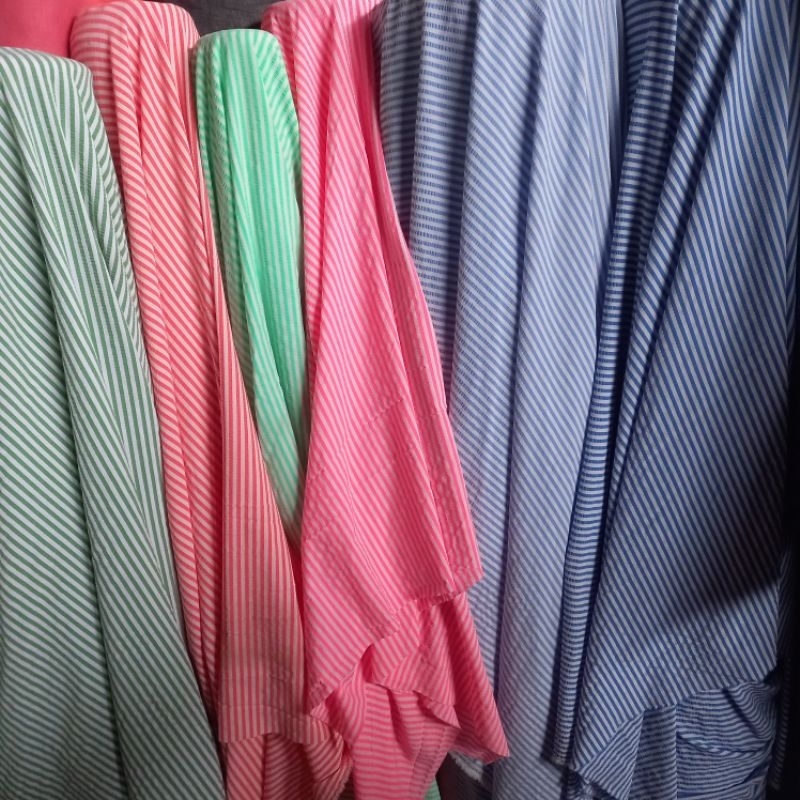 1/2 meter Kain Crinkle (6 Warna) | Bahan Crinkle | Kain Meteran | Crinkle Motif Salur | Bahan Import