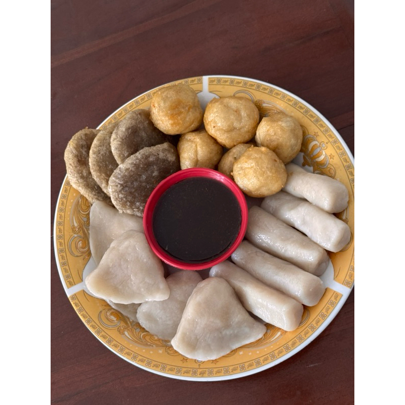

PEMPEK IKAN ISI 5 mix KHAS PALEMBANG