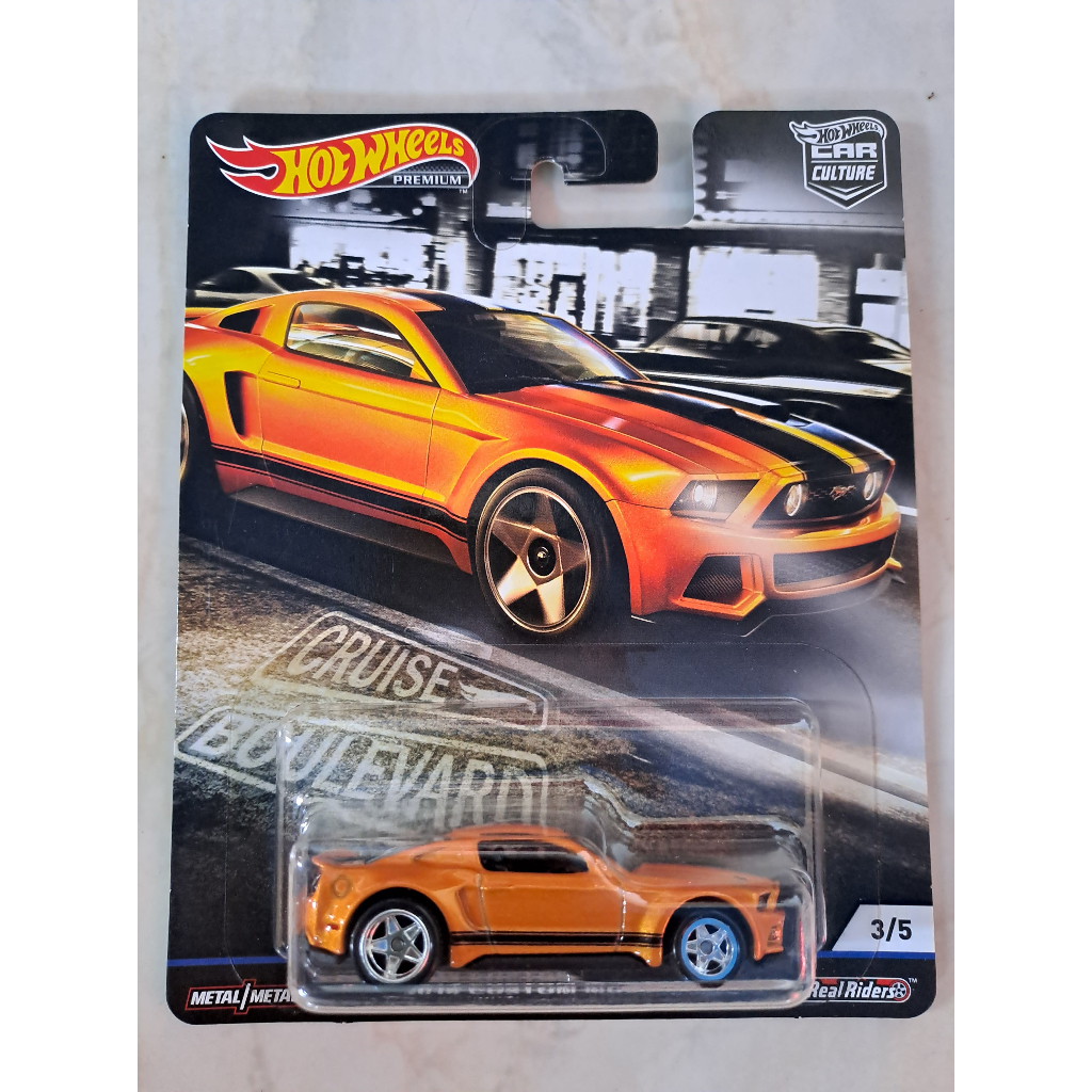 HotWheels Premium Custom Mustang 2014