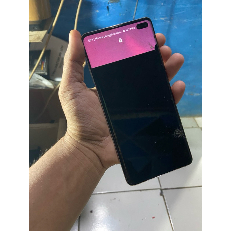 Samsung S10 plus minus lcd sama susah di cas