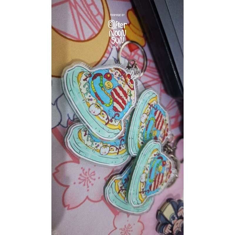 RED VELVET REVE CAKE BIRTHDAY KEYRING