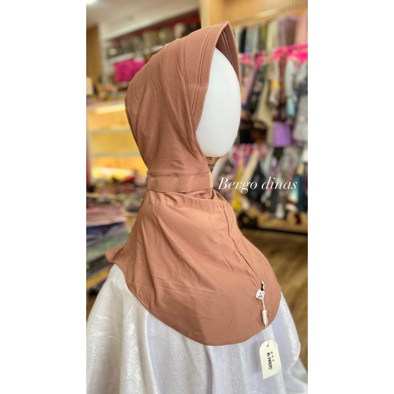 bergo dinas atau bergo untuk olahraga