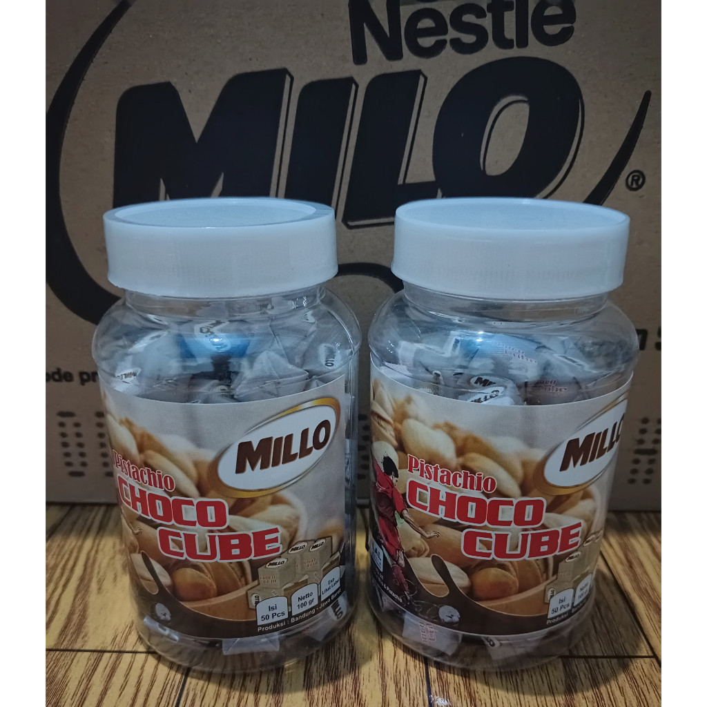 

Millo Cube Lokal Kacang Pistachio/Fustuk 2 Toples (Per Toples Isi 50 Cube)