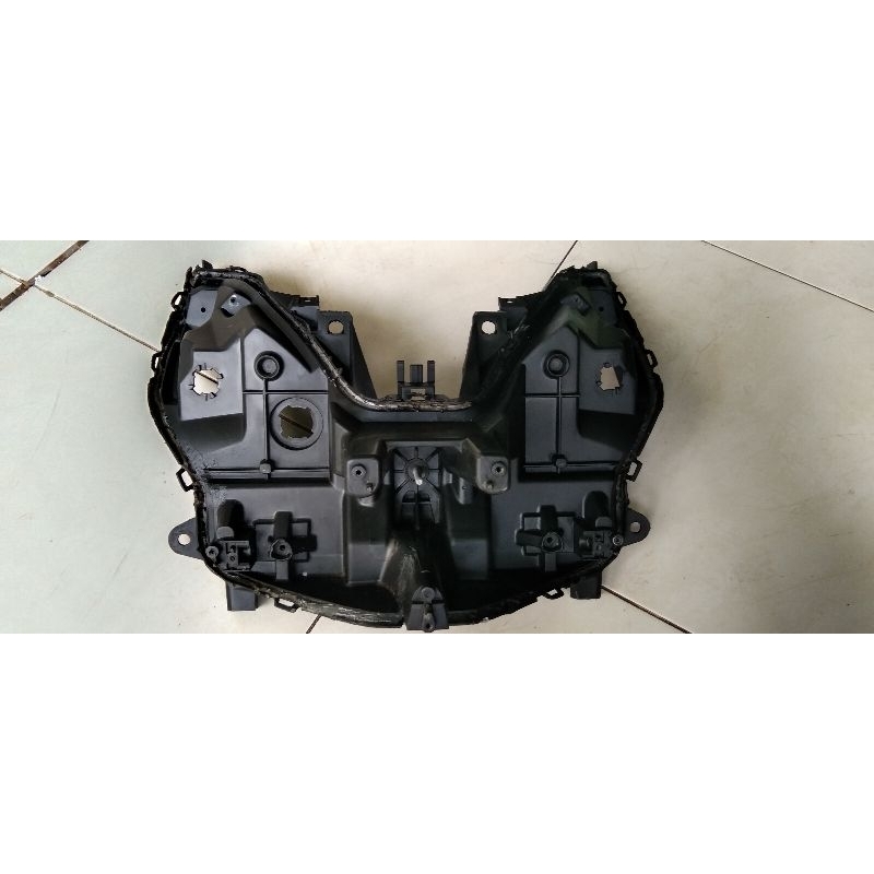 housing batok rumah lampu depan Honda Vario led 125 /150 old original copotan