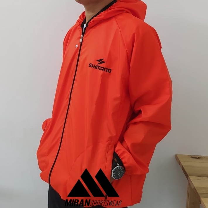 KODE N52O Jaket Olahraga Parasut Pria Wanita Jumbo Ukuran Besar XXXL LD 12 125 Jaket Olahraga Hijab 