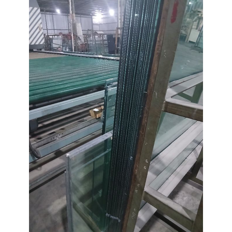 kaca 10mm tempered kanopi