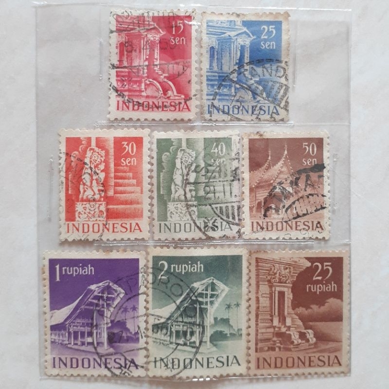 

(A) Perangko Indonesia Candi & Bangunan Tahun 1949 set 8pcs