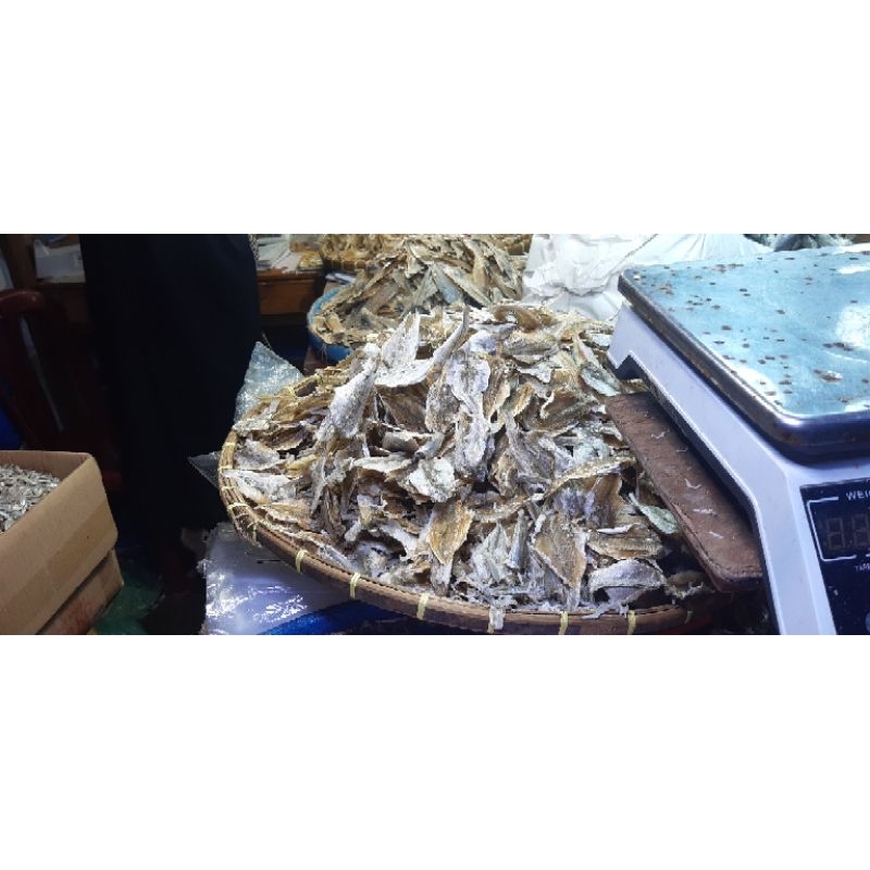 

Ikan Belah Tawar Tanpa Kepala 500gr