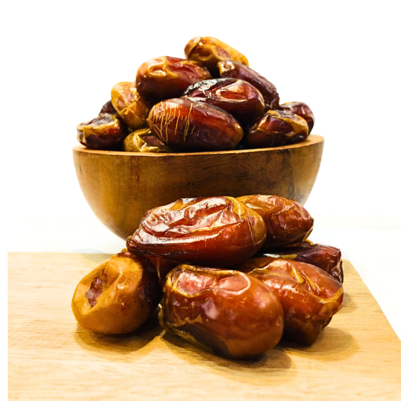 

Kurma khalas 1kg - kurma kholas premium - khalas al saad - oleh oleh haji umroh - alghaizan pusat