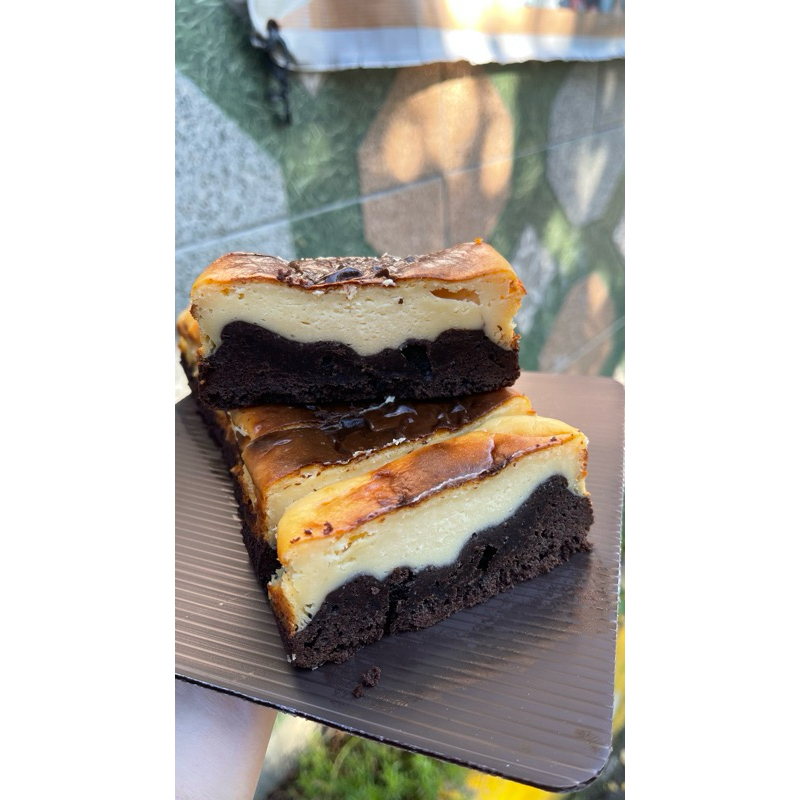 

brownies burntcheese ekonomis perslice (HANYA INSTAN)