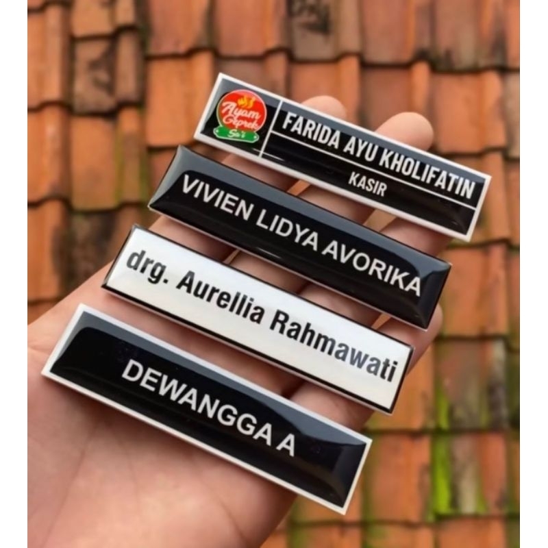 

Name tag lapis resin