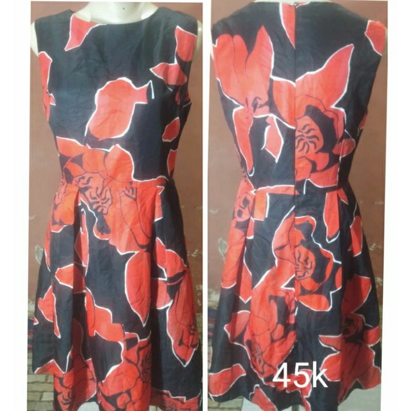 Dress wedding second