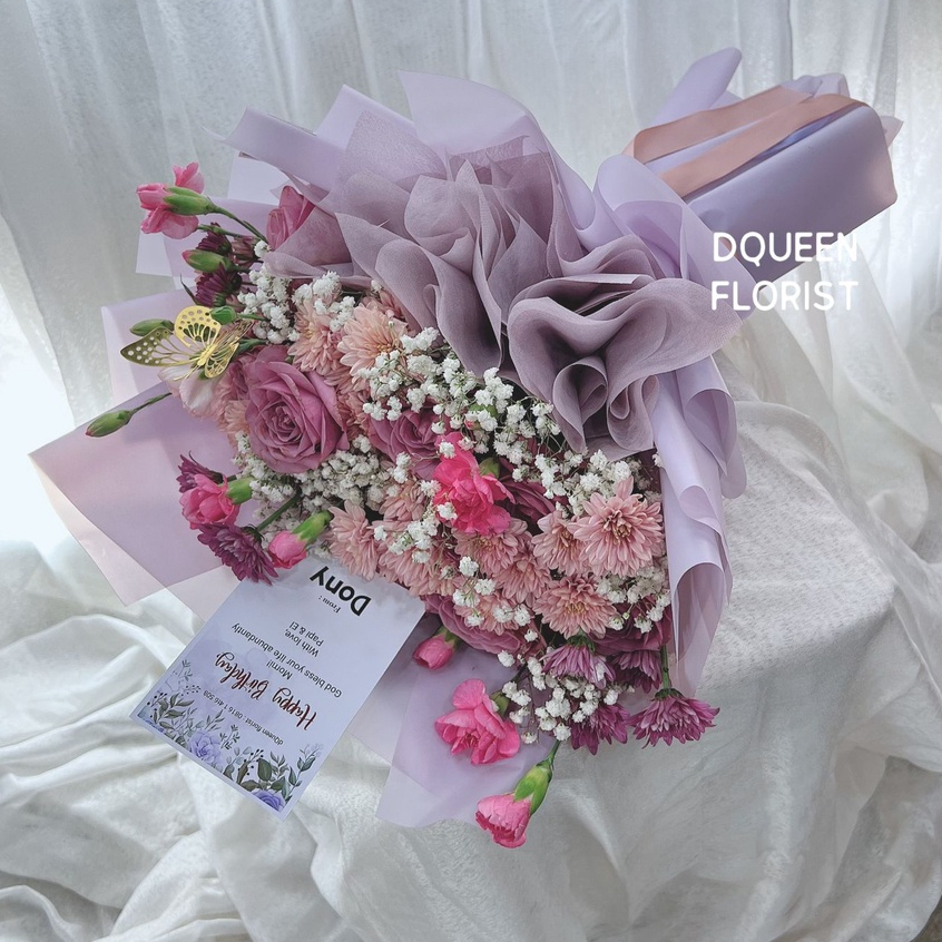 DQueen Florist Buket Bucket Bunga Ulang Tahun Wisuda Flower Bucket Bouqet Besar Mawar Merah Wedding 