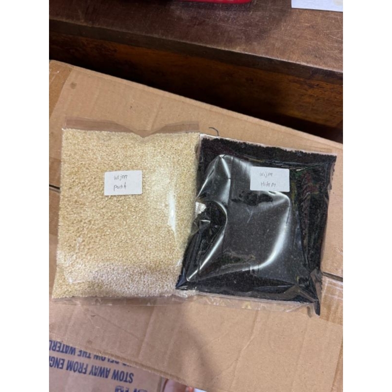 

Wijen Hitam /wijen Putih 240gram