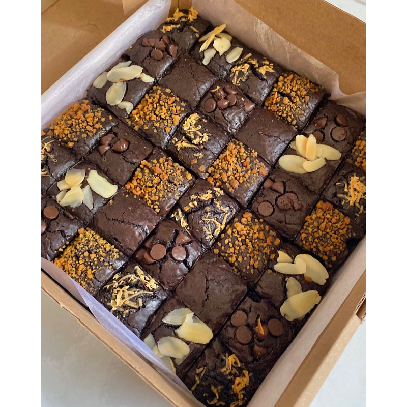 

FUDGY BROWNIES