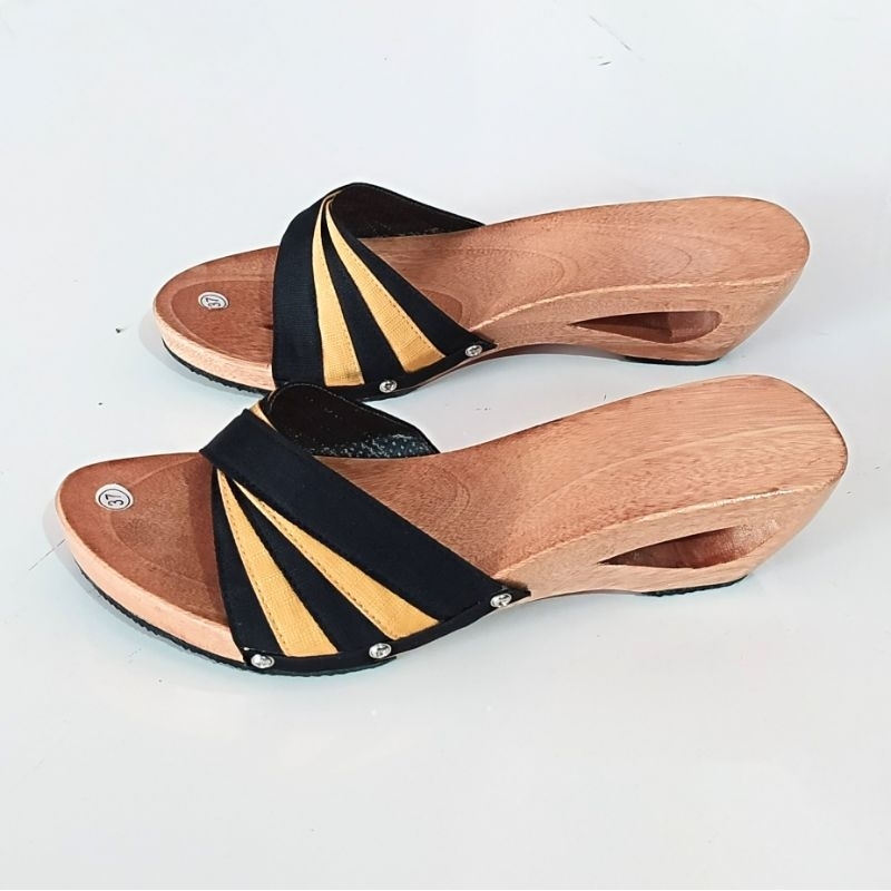 SANDAL KELOM WEDGES 5 CM / SANDAL WANITA / SANDAL WEDGES KAYU