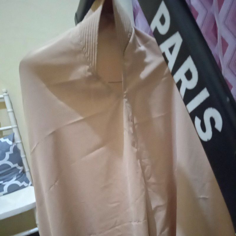 preloved hijab jumbo syari by hijabuna