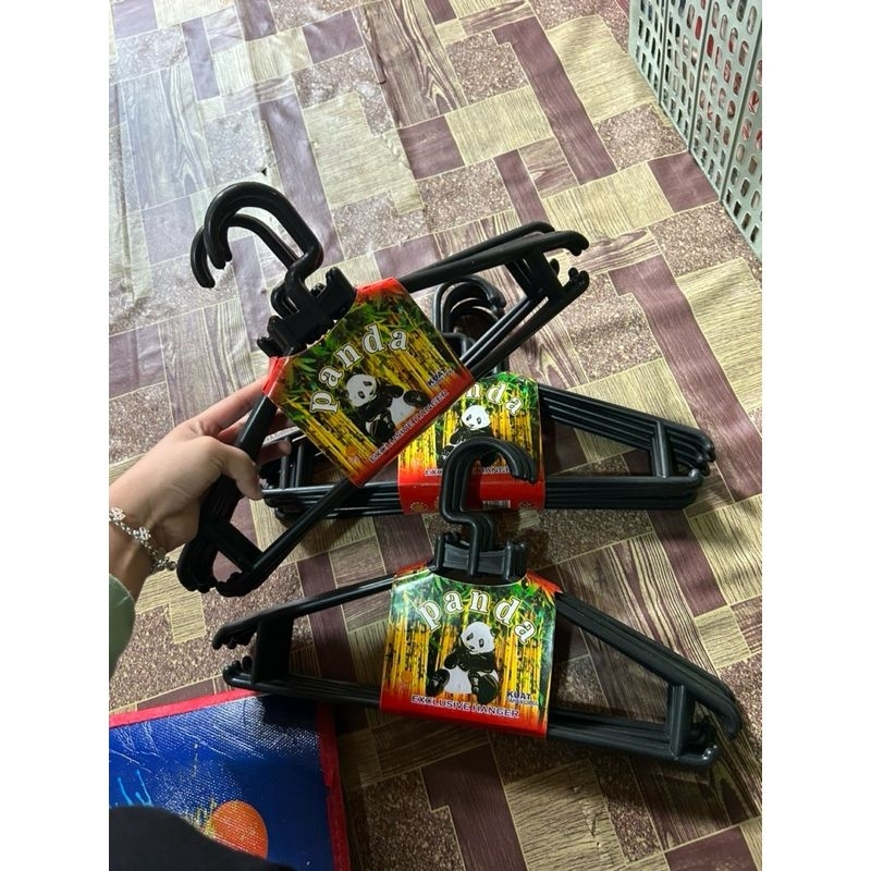 KASTOK PANDA / HANGAR HITAM DEWASA