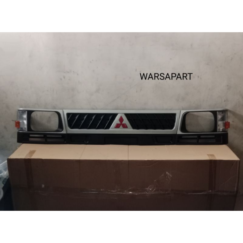 GRILL DEPAN MITSUBISHI L300 1set