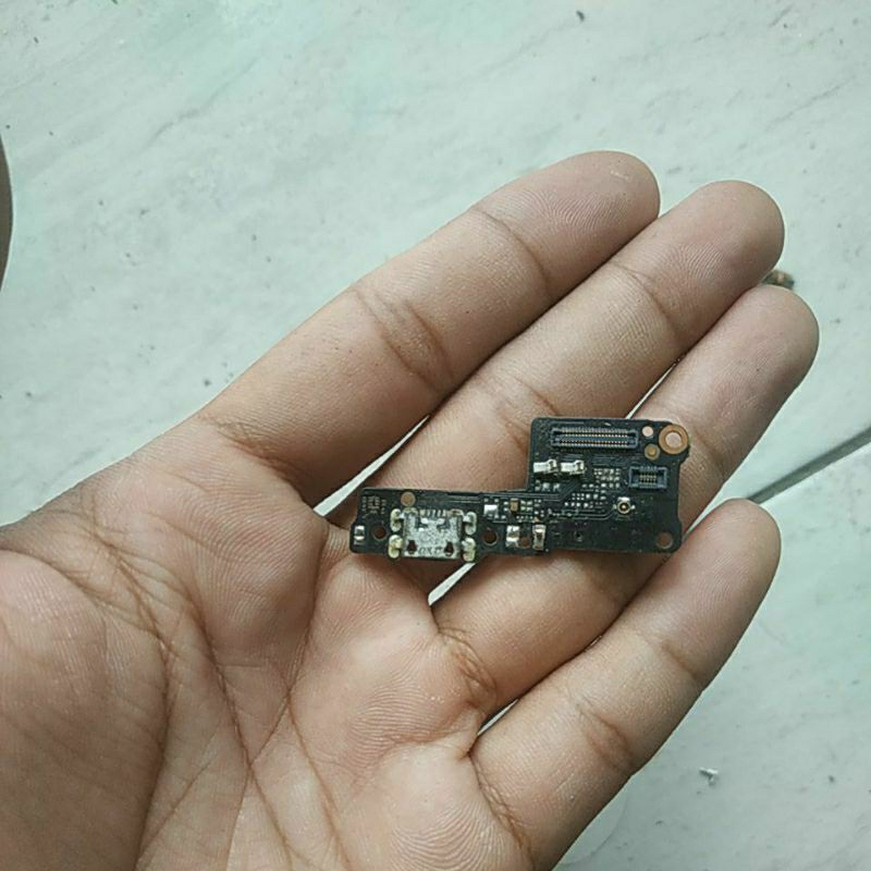 board cas bekas kw redmi 7a