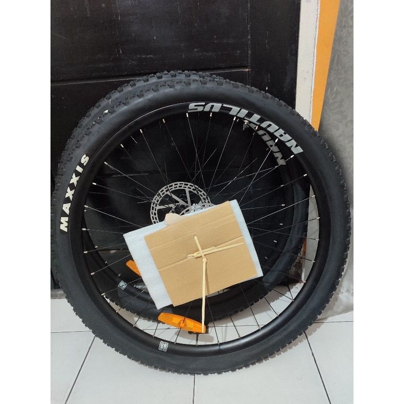 Wheelset 27,5 Nautilus copotan Clovis (ban maxxis)