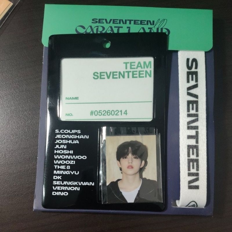 

Seventeen Scoups Caratland Lanyard ID Card Set
