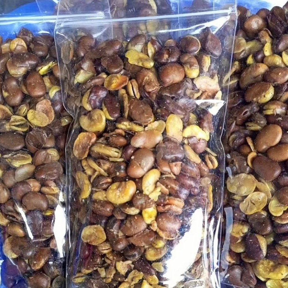 

Kacang Koro Kulit 1kg,500gr,250gr Kacang Koro Kulit Gurih Asin Jajan Viral Kiloan