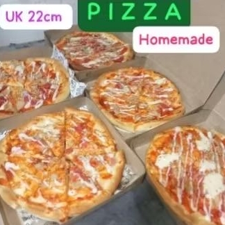 

pizza home Made