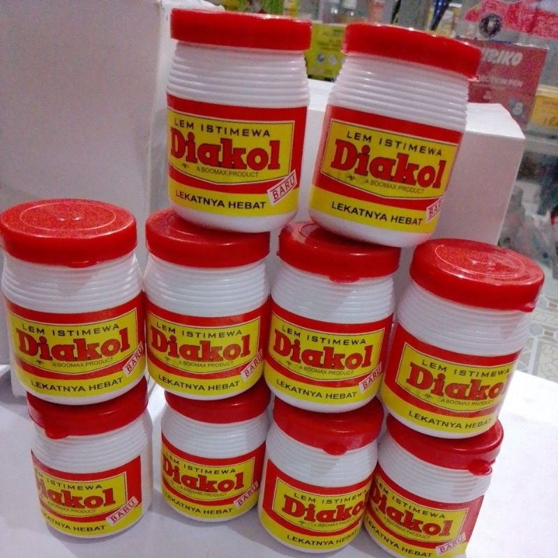 

Lem tanggung Istimewa