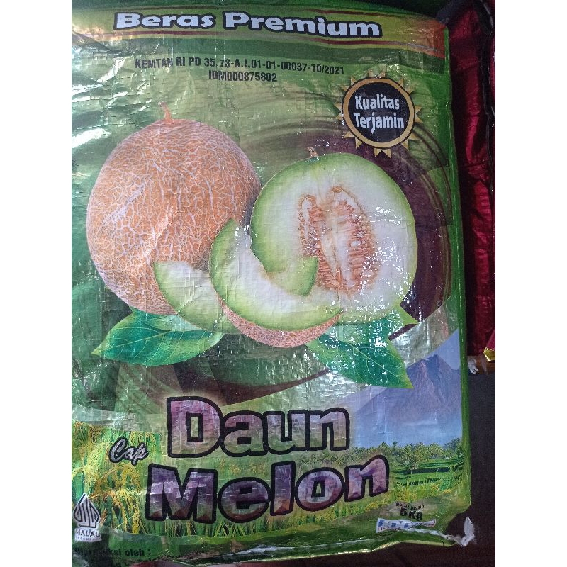 

BERAS DAUN MELON JAWA PULEN 5KG/BERAS JAWA DAUN MELON 5KG