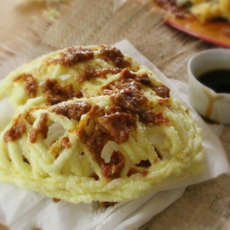 

Kerupuk Mie Kuning Matang / Krupuk