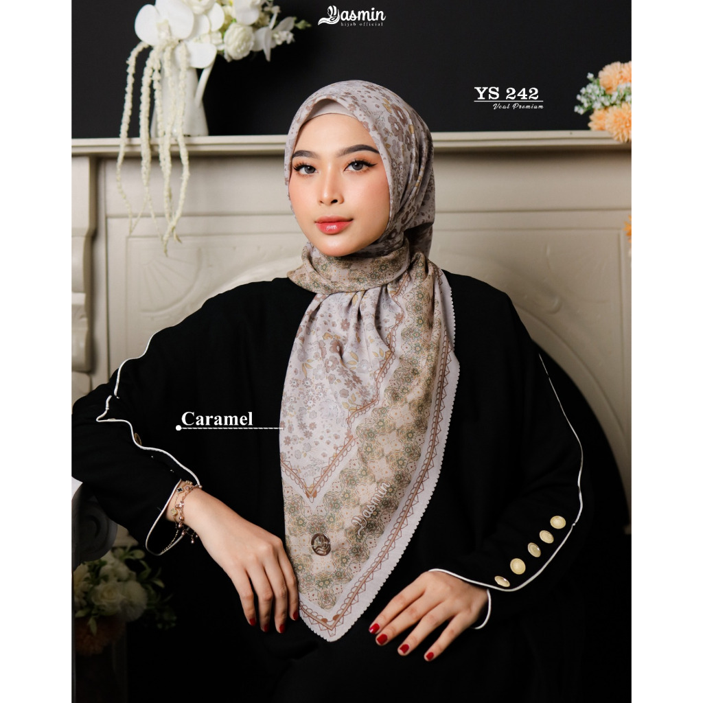 Segi Empat Motif Terbaru Yasmin Ys 242 Shayna Scarf Yasmin Hijab