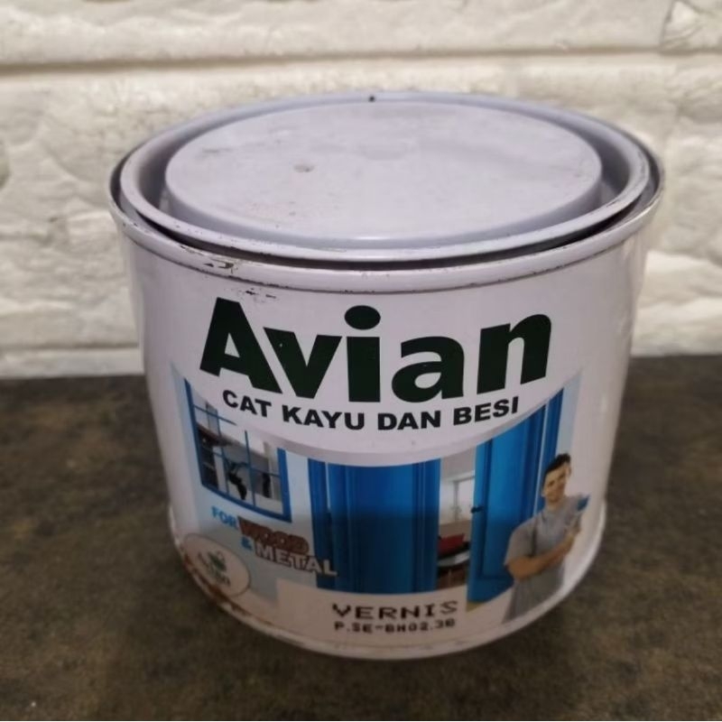 Avian vernis kayu dan besi 500cc, vernis kayu Avian 500 cc