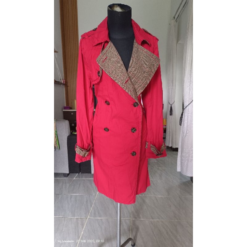 coat merah