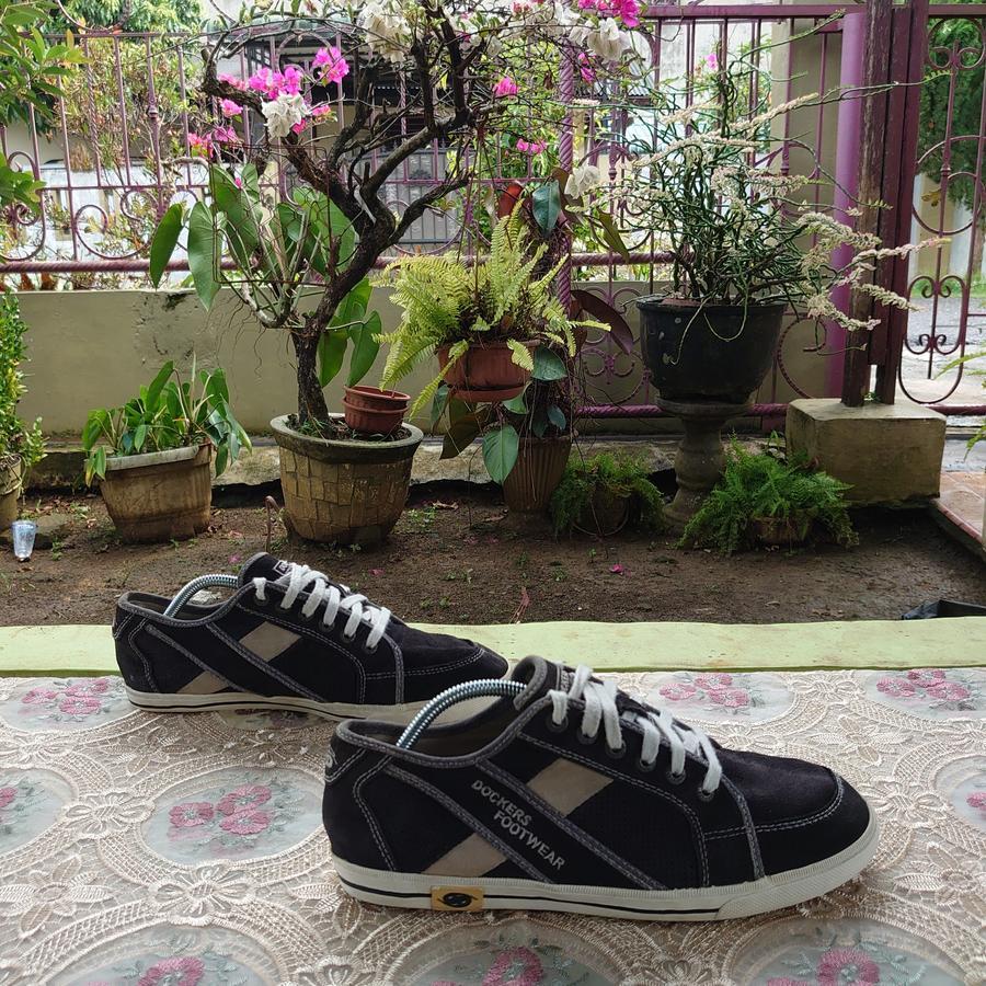 sepatu dockers size 43 made in cambodia preloved second