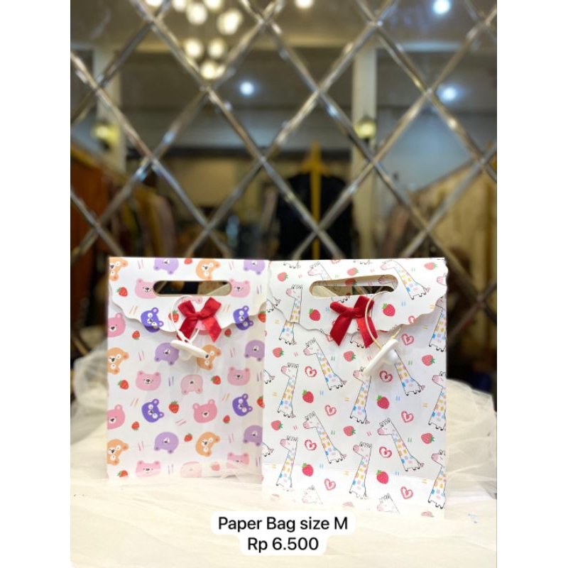 

paper bag size M