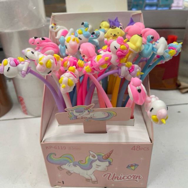 

Pulpen pena bolpen lentur karakter / Pena lentur elastis barang karet kuromi, pony dan angsa