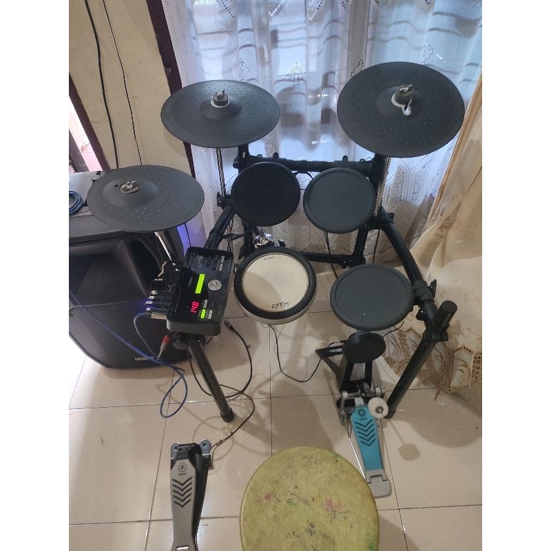 YAMAHA DTX 502 LIKE NEW