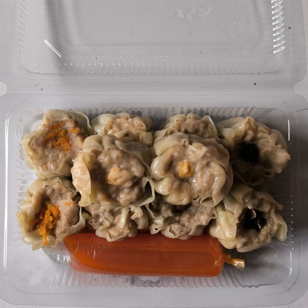 

Dimsum ayam mix topping isi 10 pcs plus saus matang