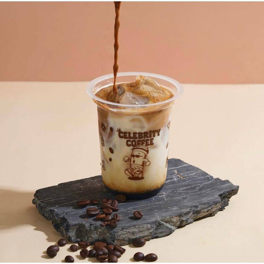 

celebrity coffee Lebak Bulus/ signature aren latte / butterscotch coffee