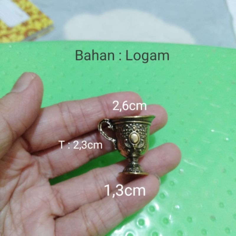 Miniatur Cawan Piala Miniatur Alat Minum Anggur